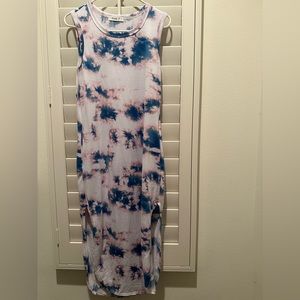 Women’s tie dye maxi dress